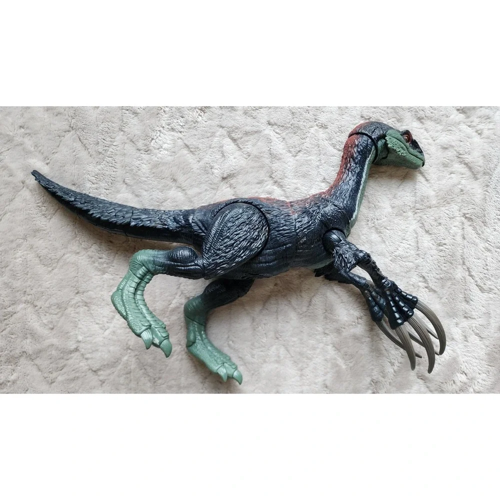Mattel Jurassic World Dominion Sound Slashin Therizinosaurus Action Figure GWY76